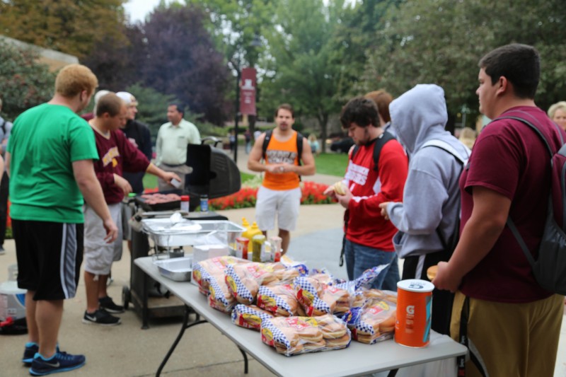 Residence Life Blasts Barriers with Hamburgers