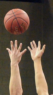 Mustangs into quarterfinals (photos) Mustangs into quarterfinals (photos)